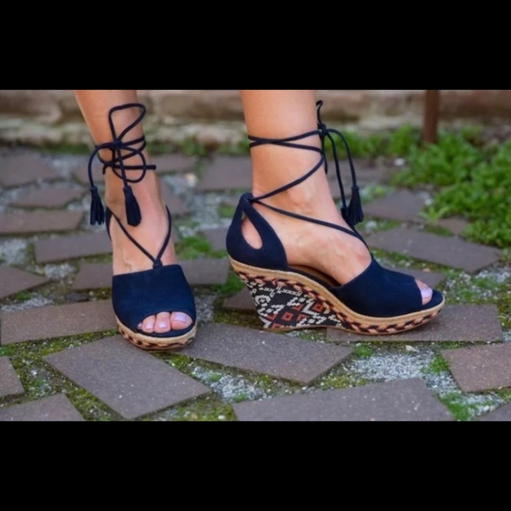 CAbi Isla navy blue tie up espadrille wedges 8.